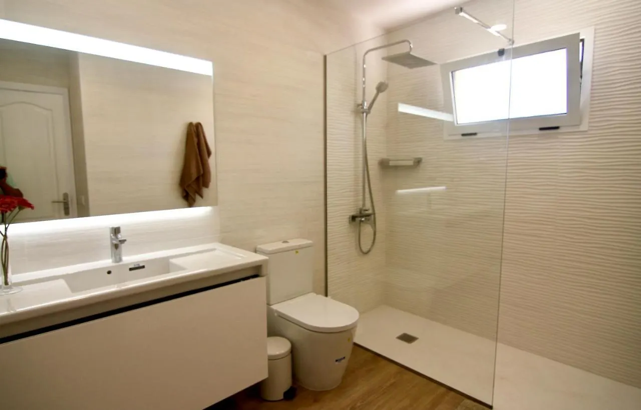 Villa Joanna Puerto del Carmen  0*, Puerto del Carmen (Lanzarote)