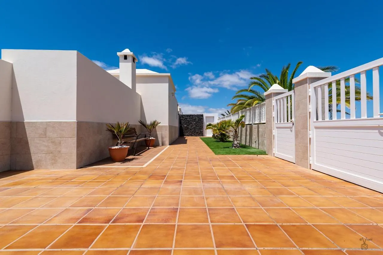 Villa Joanna Puerto del Carmen